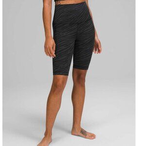 NEW~Lululemon Align Super High Rise 10" Legging Shorts~18